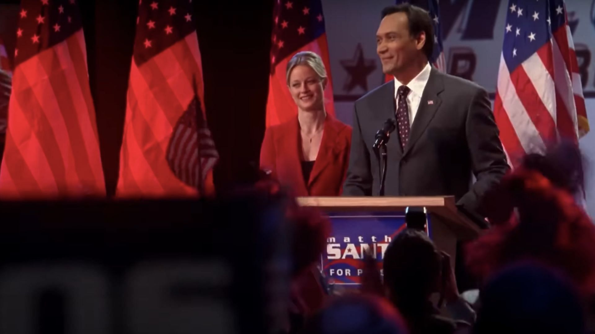 Matt Santos wins the presidential race (Image via YouTube/The West Wing)